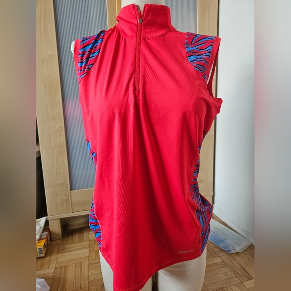 Golf top - Picture 2 of 4